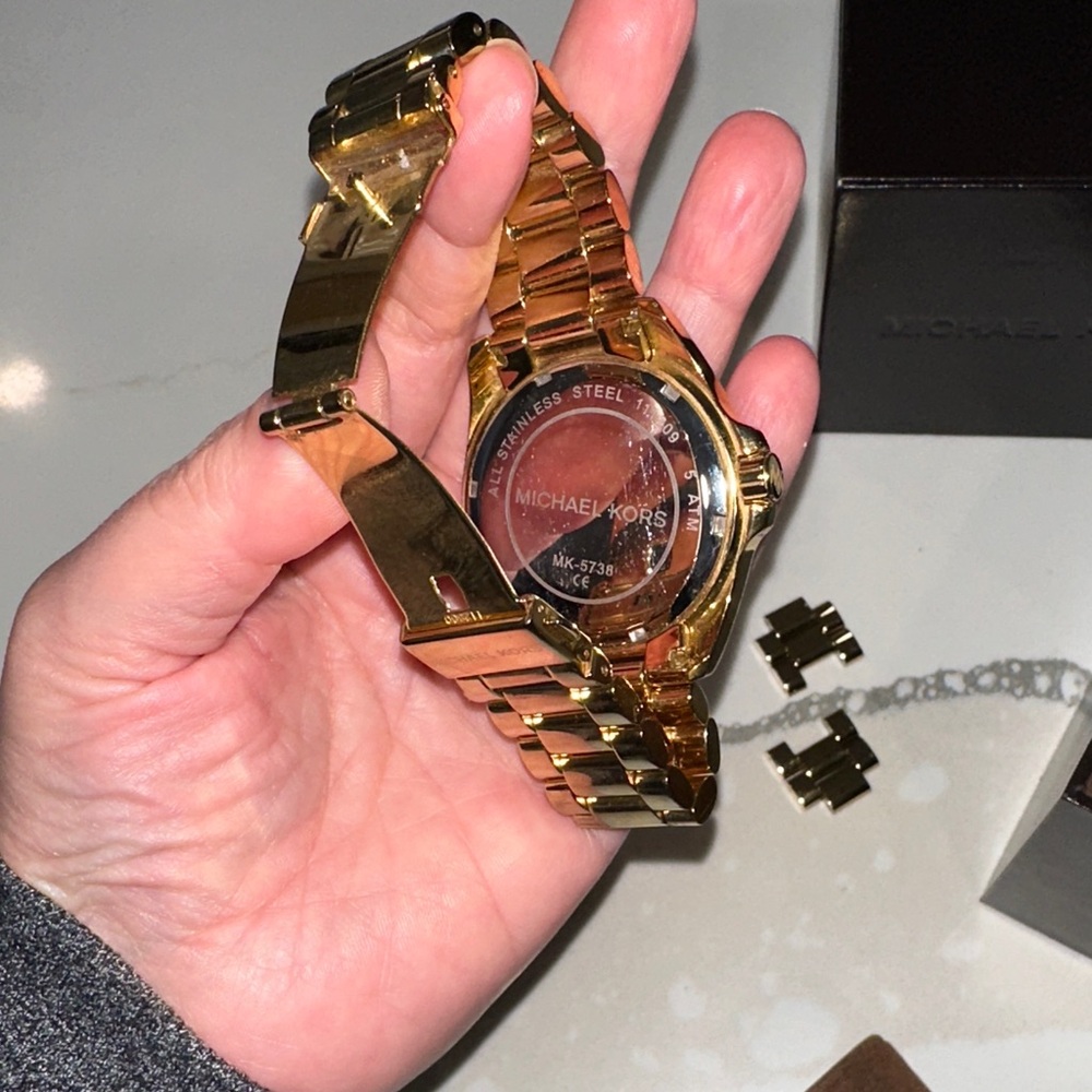 Michael Kors Gold Watch - Picture 3 of 3